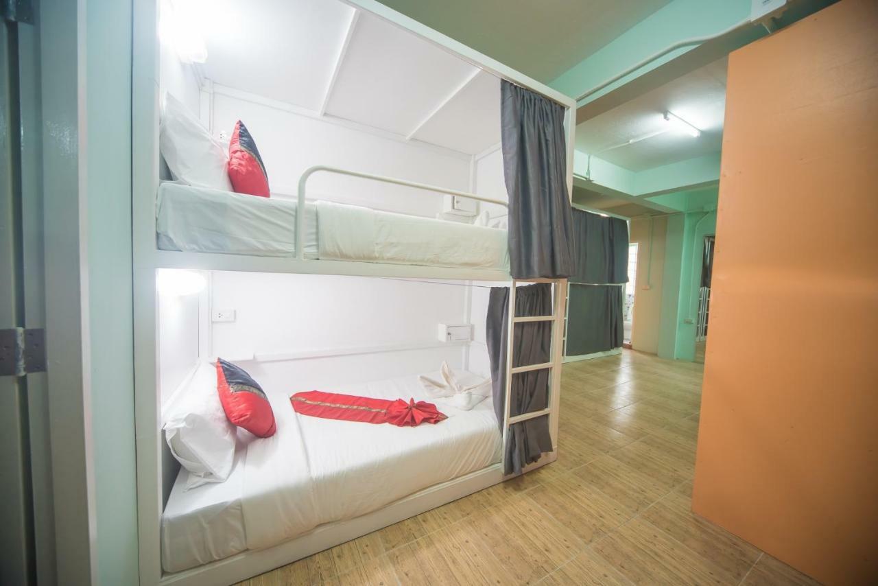 Panda Hostel Phuket (Adults Only) Patong 외부 사진