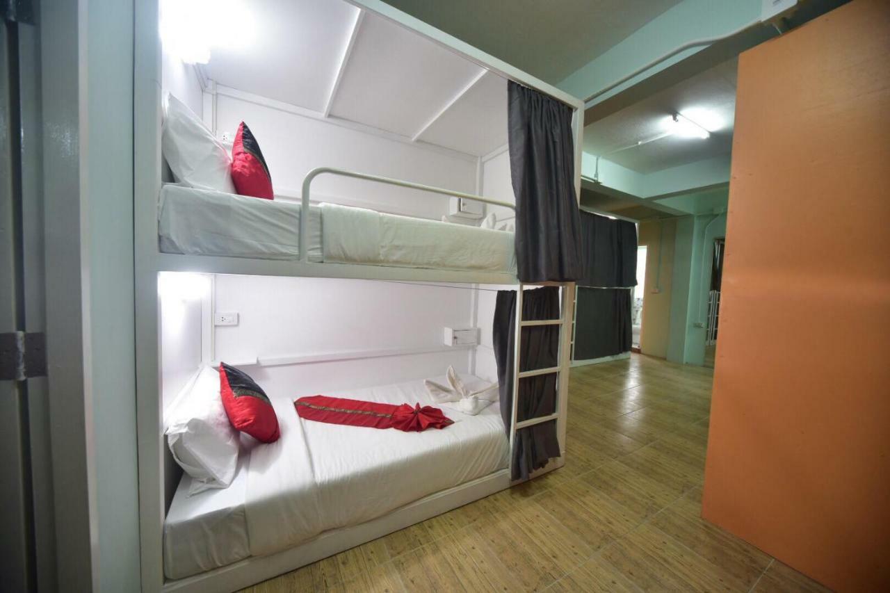 Panda Hostel Phuket (Adults Only) Patong 외부 사진