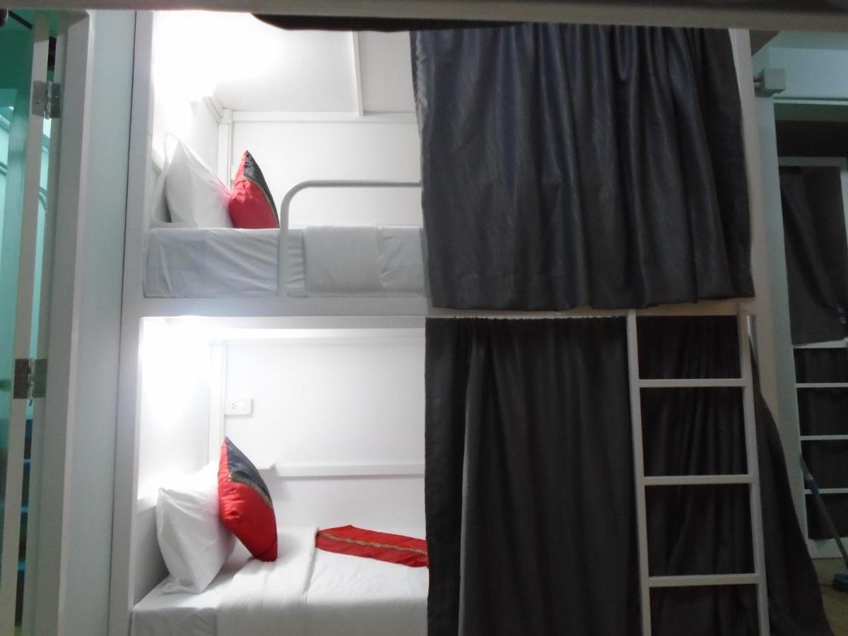 Panda Hostel Phuket (Adults Only) Patong 외부 사진